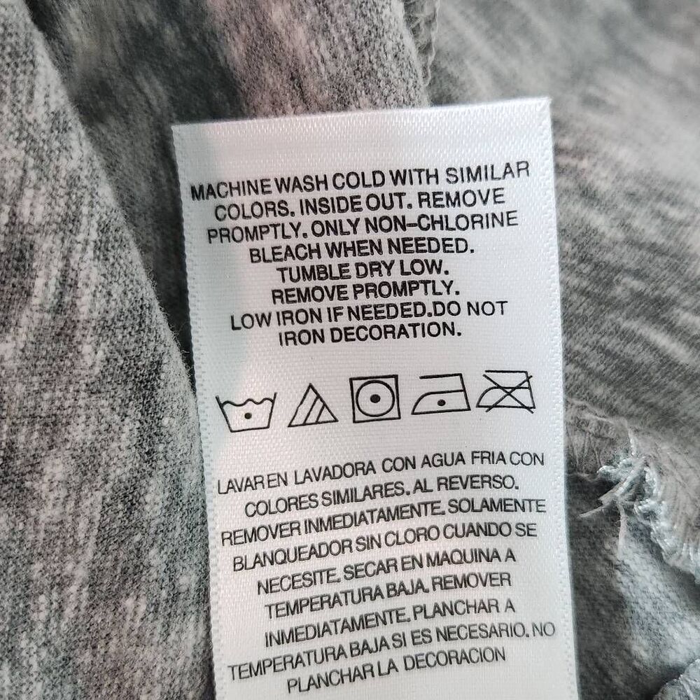 Disney Gray Maleficent Drama Queen T-Shirt NWT Size XXL Junior - Picture 8 of 9